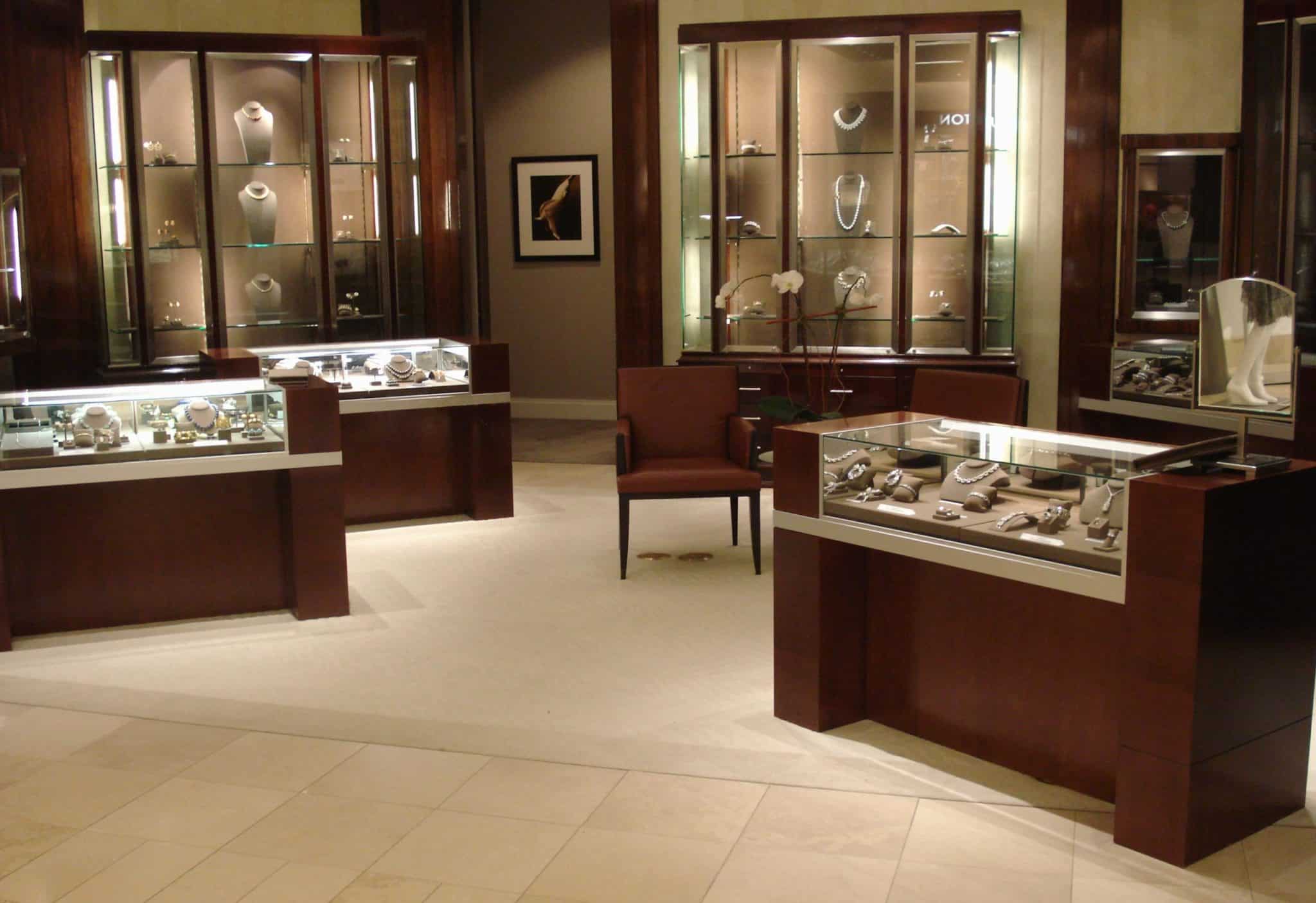 Saks Fifth Avenue
