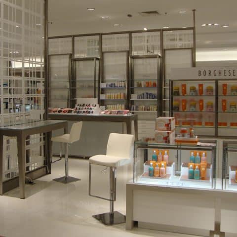 Lord & Taylor Bay Shore