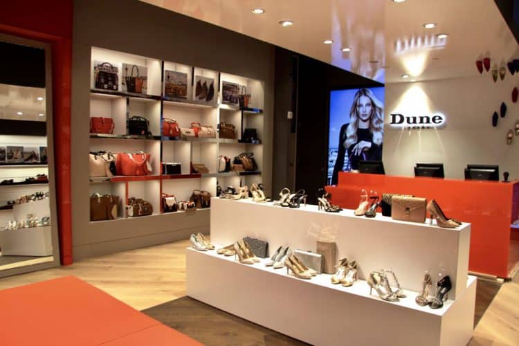 VMI/CustomMillwork/6