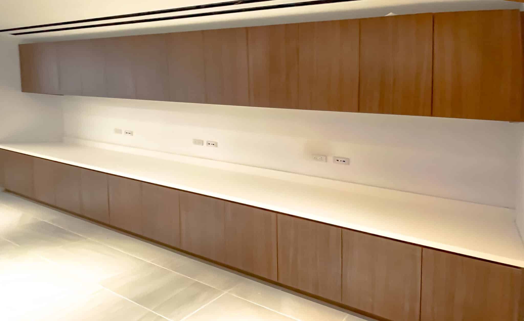 VMI-Corporate-CustomCabinetry-3