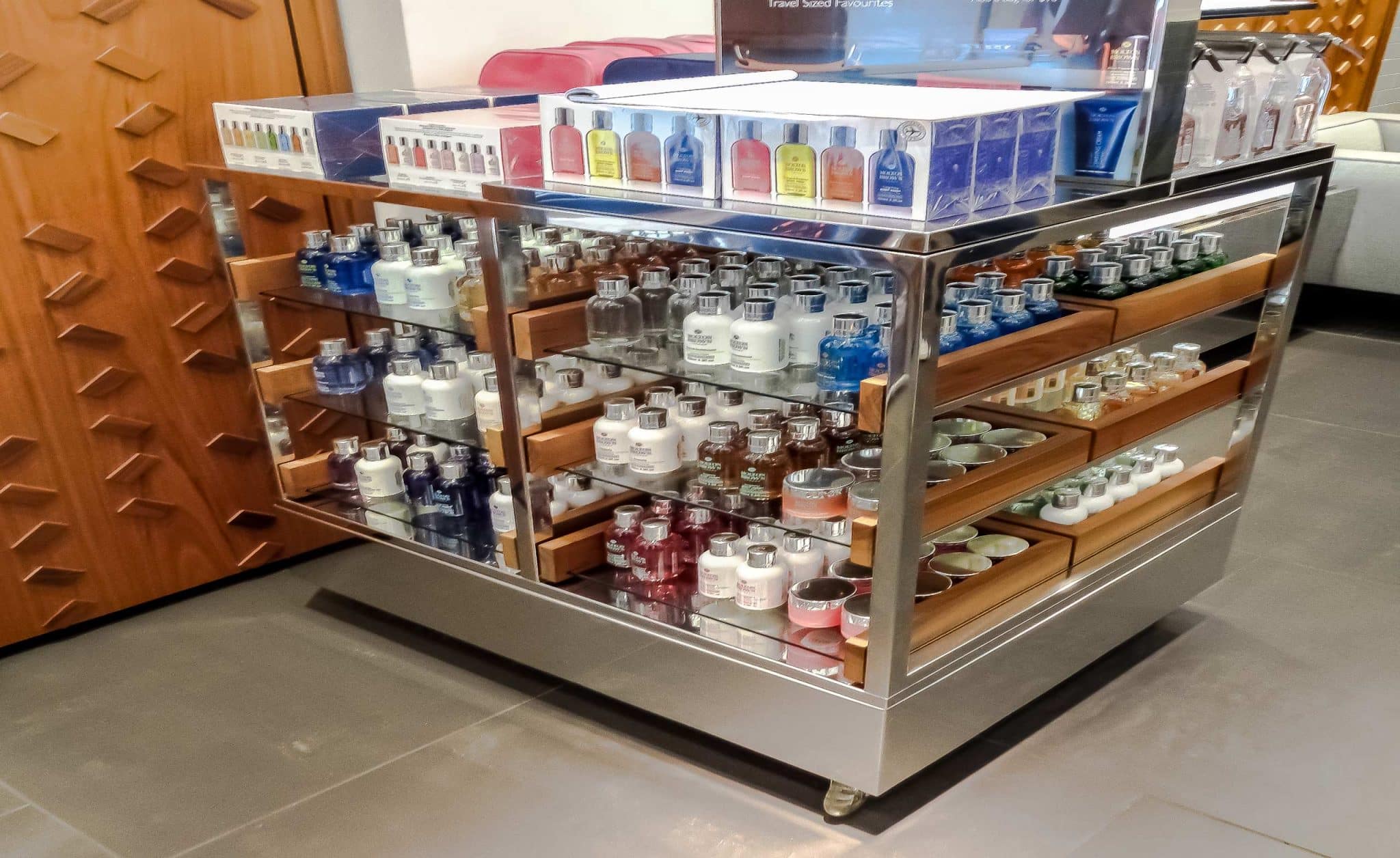 Free-Standing-Display---Molton-Brown