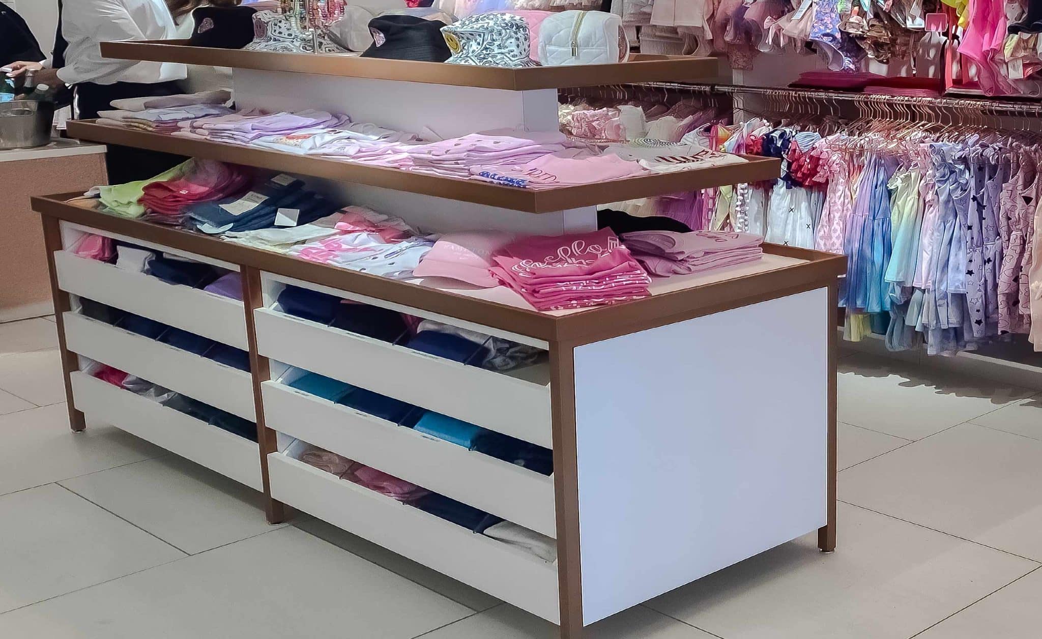 Free-Standing-Display---Tutti