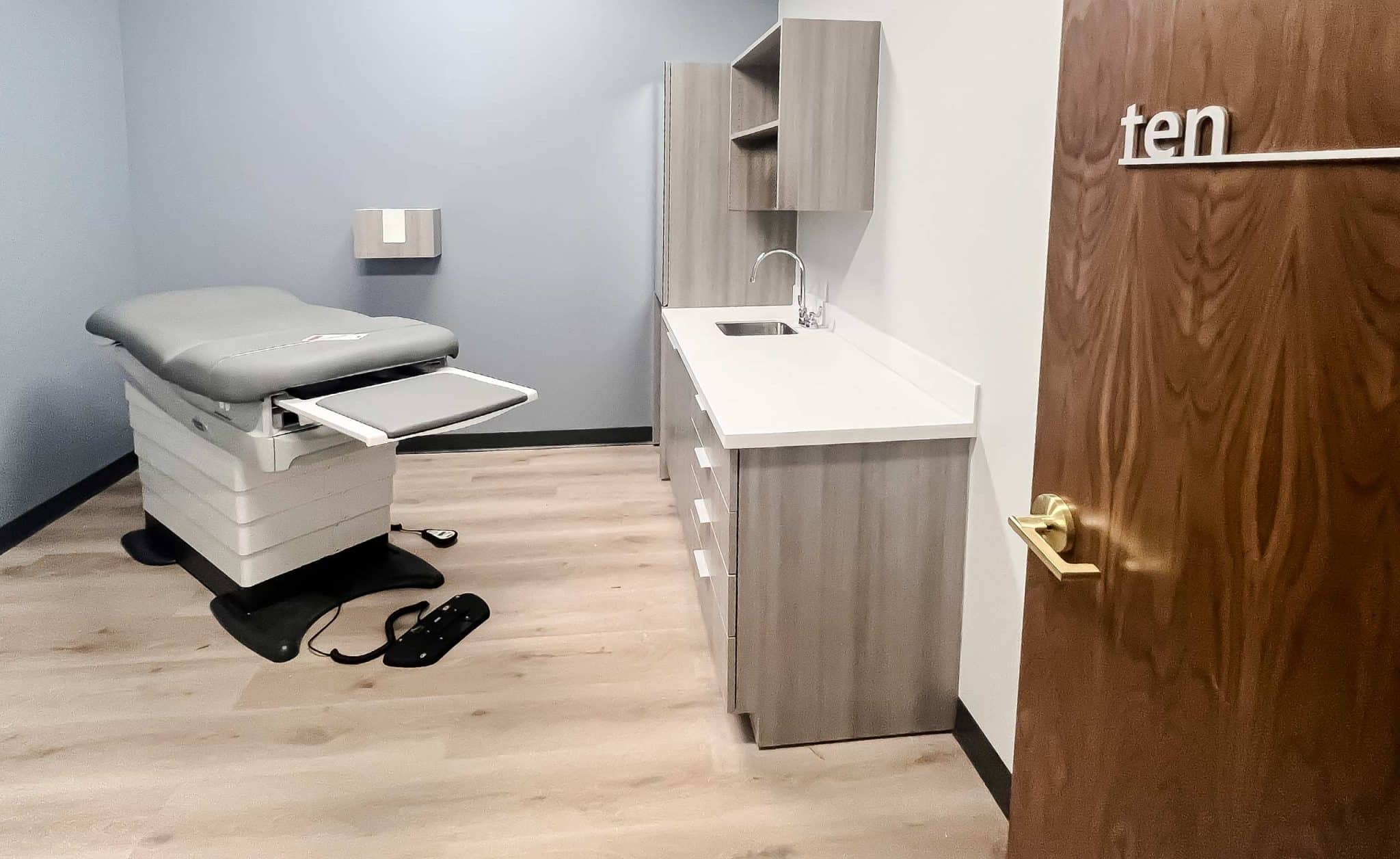 VMI-Industries-Heathcare-ConsultRoom -4